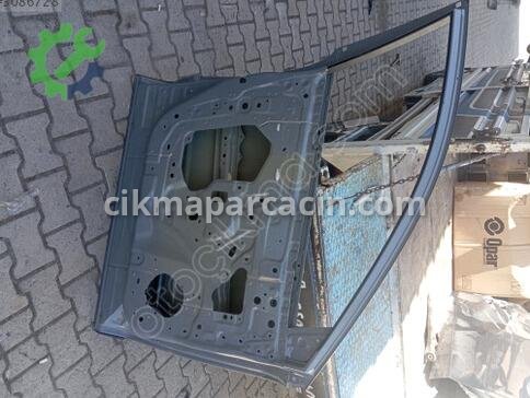 Nissan Qashqai Sol Ön Kapı çıkma parça