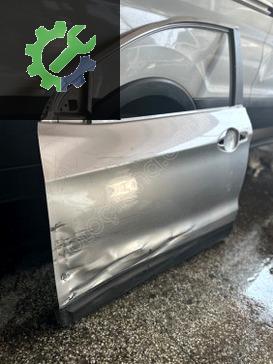 Nissan Qashqai Sol Ön Kapı çıkma parça