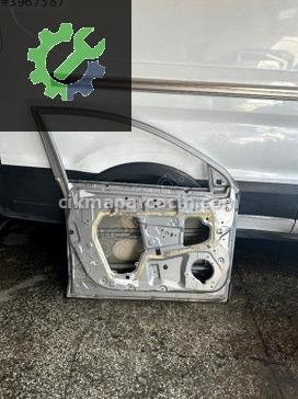 Nissan Qashqai Sol Ön Kapı çıkma parça