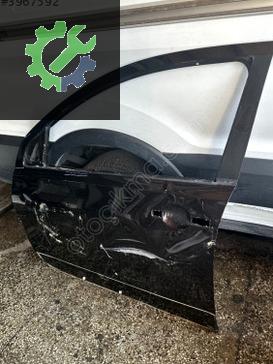 Nissan Qashqai Sol Ön Kapı çıkma parça