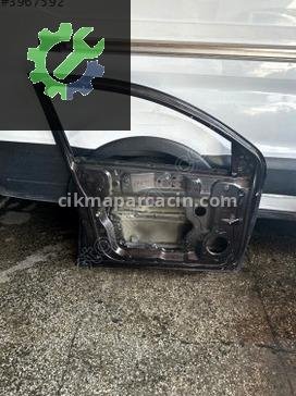 Nissan Qashqai Sol Ön Kapı çıkma parça