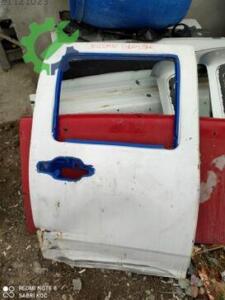 Nissan skaystar sağ arka kapı