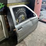 Nissan Skystar Sağ ön Kapı Çıkma Orjinal