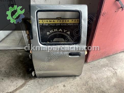Nissan Skystar Sol Arka Kapı çıkma parça