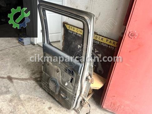 Nissan Skystar Sol Arka Kapı çıkma parça