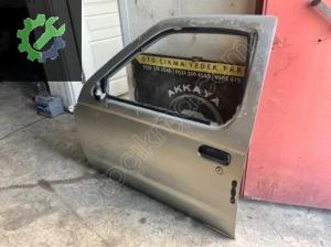 Nissan Skystar Sol ön Kapı Çıkma Orjinal