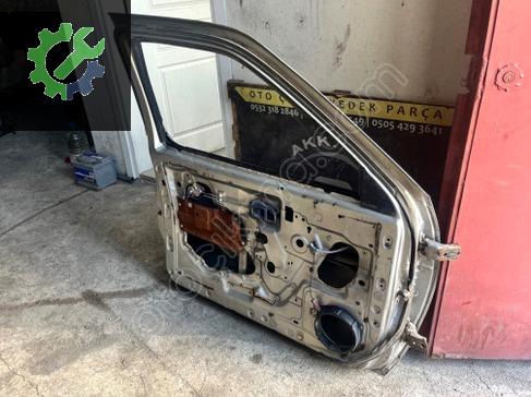 Nissan Skystar Sol Ön Kapı çıkma parça