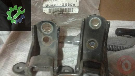 Nissan Skystar Kapı Menteşesi çıkma parça