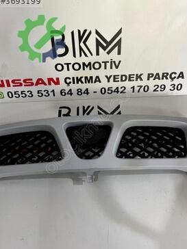 Nissan Terrano Panjur çıkma parça