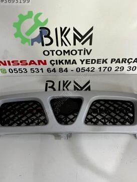 Nissan Terrano Panjur çıkma parça
