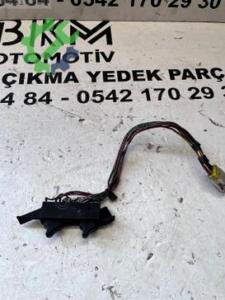 Nissan Terrano 2000 – 2026 Çıkma Cam Düğmesi