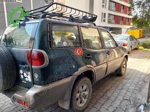 Nissan Terrano Panjur çıkma parça