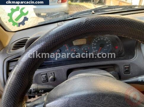 Nissan Terrano Rot Başı çıkma parça