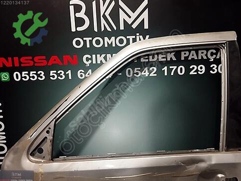 Nissan Terrano Kapı çıkma parça
