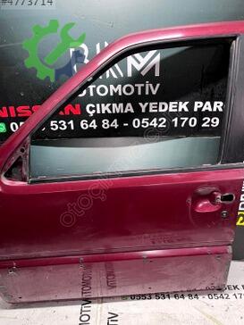 Nissan Terrano Kapı çıkma parça