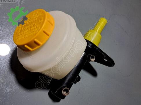 Nissan Micra Fren Ana Merkezi 76470092 çıkma parça
