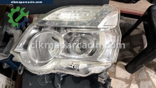 Nissan X-Trail Far çıkma parça