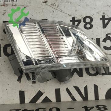 Nissan X-Trail Sinyal çıkma parça