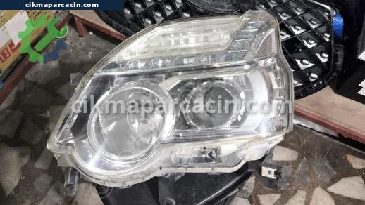 Nissan X-Trail Far çıkma parça