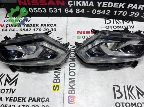 Nissan X-Trail Far çıkma parça