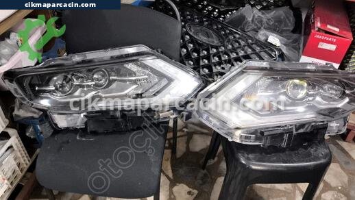 Nissan X-Trail Far çıkma parça