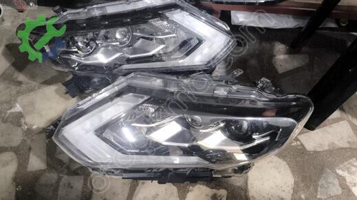 Nissan X-Trail Far çıkma parça