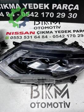 Nissan X-Trail Far çıkma parça