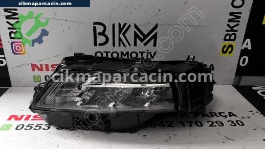 Nissan X-Trail Far çıkma parça