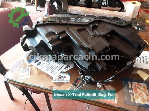 Nissan X-Trail Sağ Ön Far X-TRIAL çıkma parça