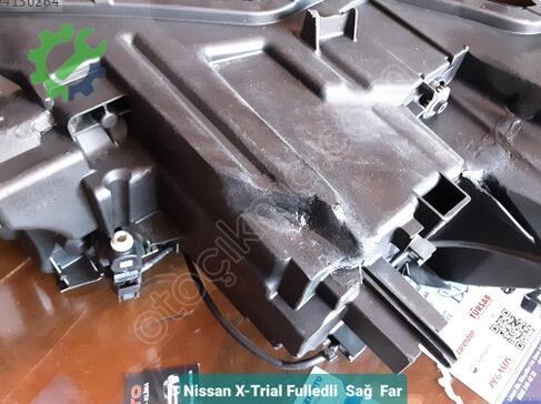Nissan X-Trail Sağ Ön Far X-TRIAL çıkma parça