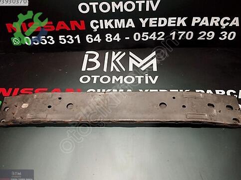 Nissan X-Trail Tampon Demiri çıkma parça