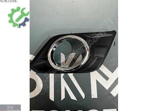 Nissan X-Trail Sağ Sis Farı Çerçevesi Çıkma