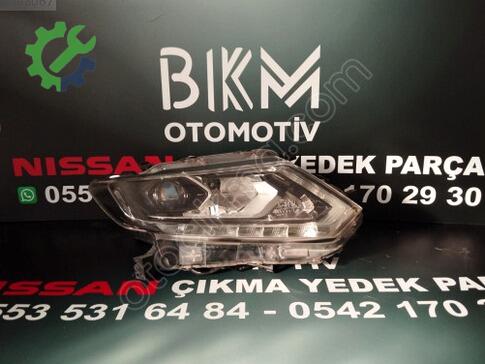 Nissan X-Trail Far çıkma parça