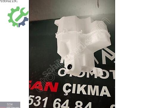 Nissan X-Trail Silecek Suyu Deposu çıkma parça