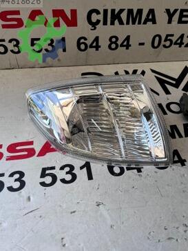 Nissan X-Trail Sinyal çıkma parça