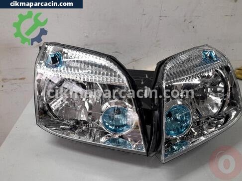 Nissan X-Trail Far çıkma parça