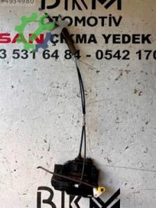 Çıkma Nissan Qashqai Sol Ön Kapı Kilidi