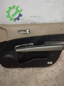 Nissan X-Trail Orijinal Çıkma Kapı Döşemesi (2. Adet)