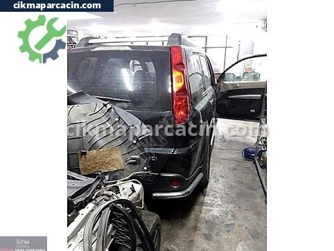 Nissan X-Trail Kapı Döşemesi çıkma parça