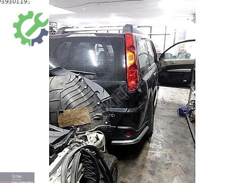Nissan X-Trail Kapı Döşemesi çıkma parça