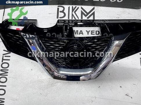 Nissan X-Trail Panjur çıkma parça