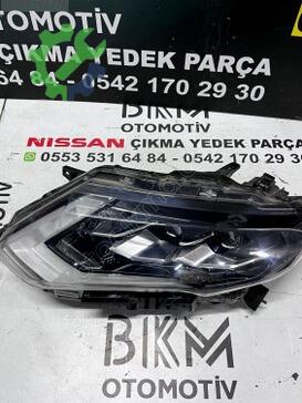 Nissan X-Trail Far çıkma parça
