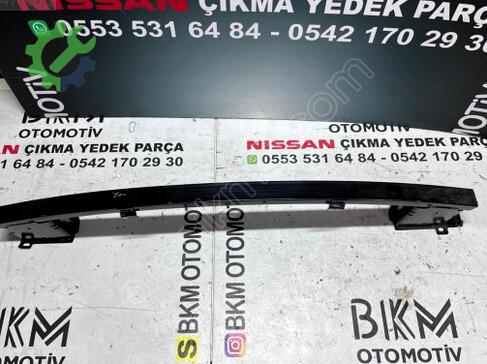 Nissan X-Trail Tampon Demiri çıkma parça