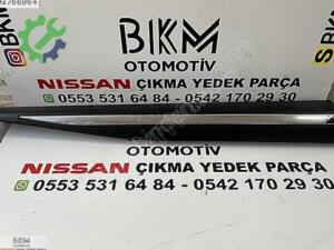 Çıkma Nissan X-Trail Ön Sağ Kapı Çıtası