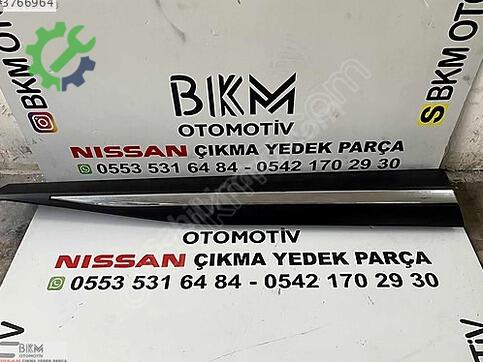 Nissan X-Trail Kapı Çıtası çıkma parça