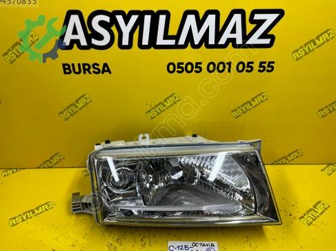Skoda Octavia Sağ Ön Far çıkma parça