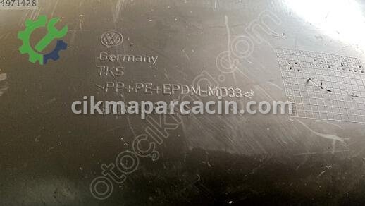 Volkswagen Transporter Davlumbaz 7H0810972C çıkma parça
