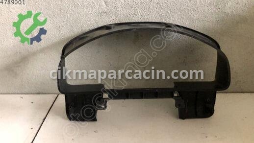 Mazda 323 Gösterge Çerçevesi B61N55421 çıkma parça