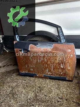 Opel Astra Sağ Ön Kapı çıkma parça