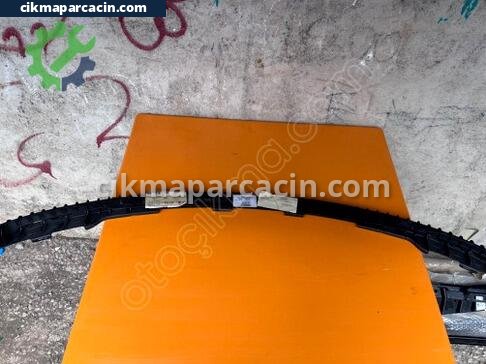 Volkswagen Golf Tampon Braketi çıkma parça